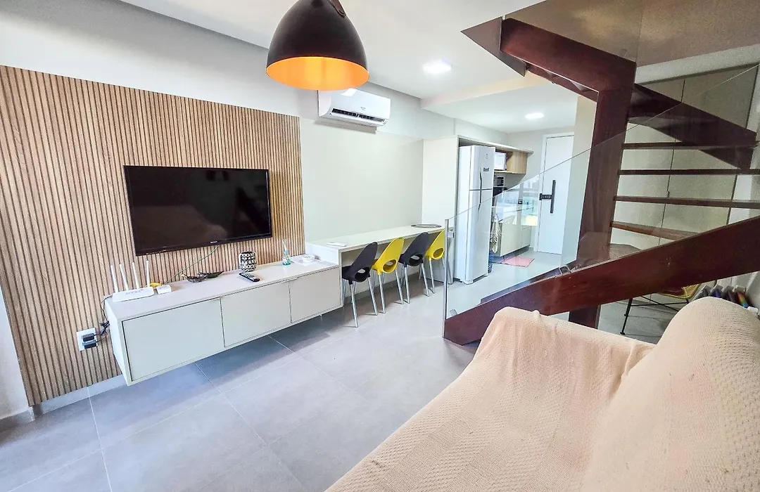 Flat duplex, 100m da praia, piscina-1